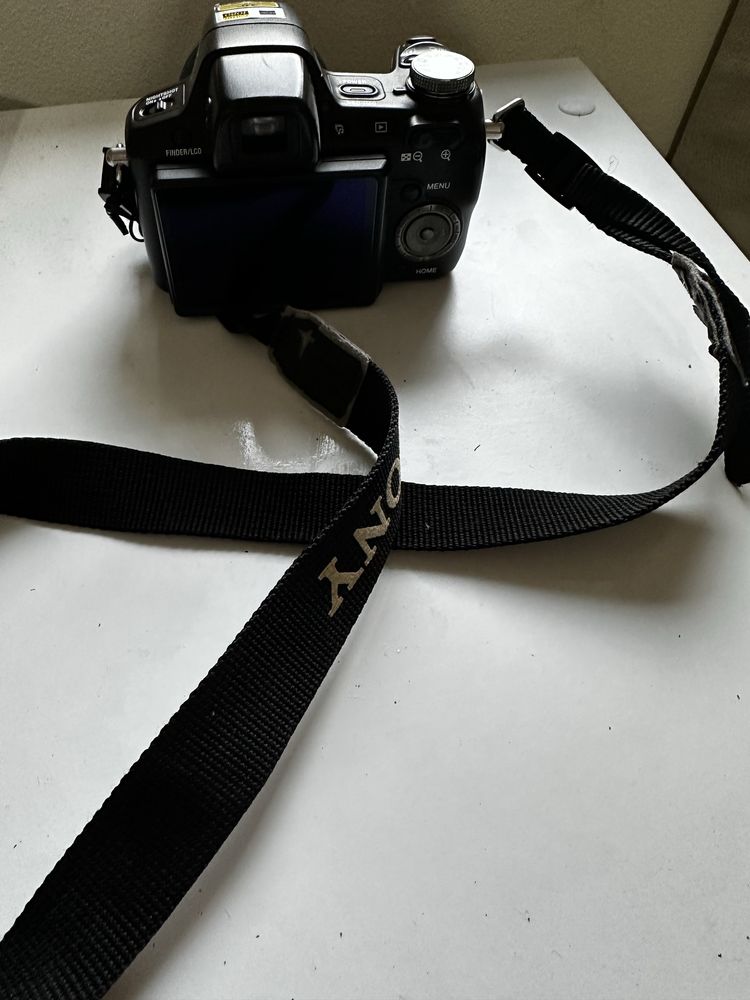 Sony Cyber-shot DSC-H50