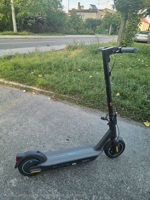 Hulajnoga elektryczne segway ninebot