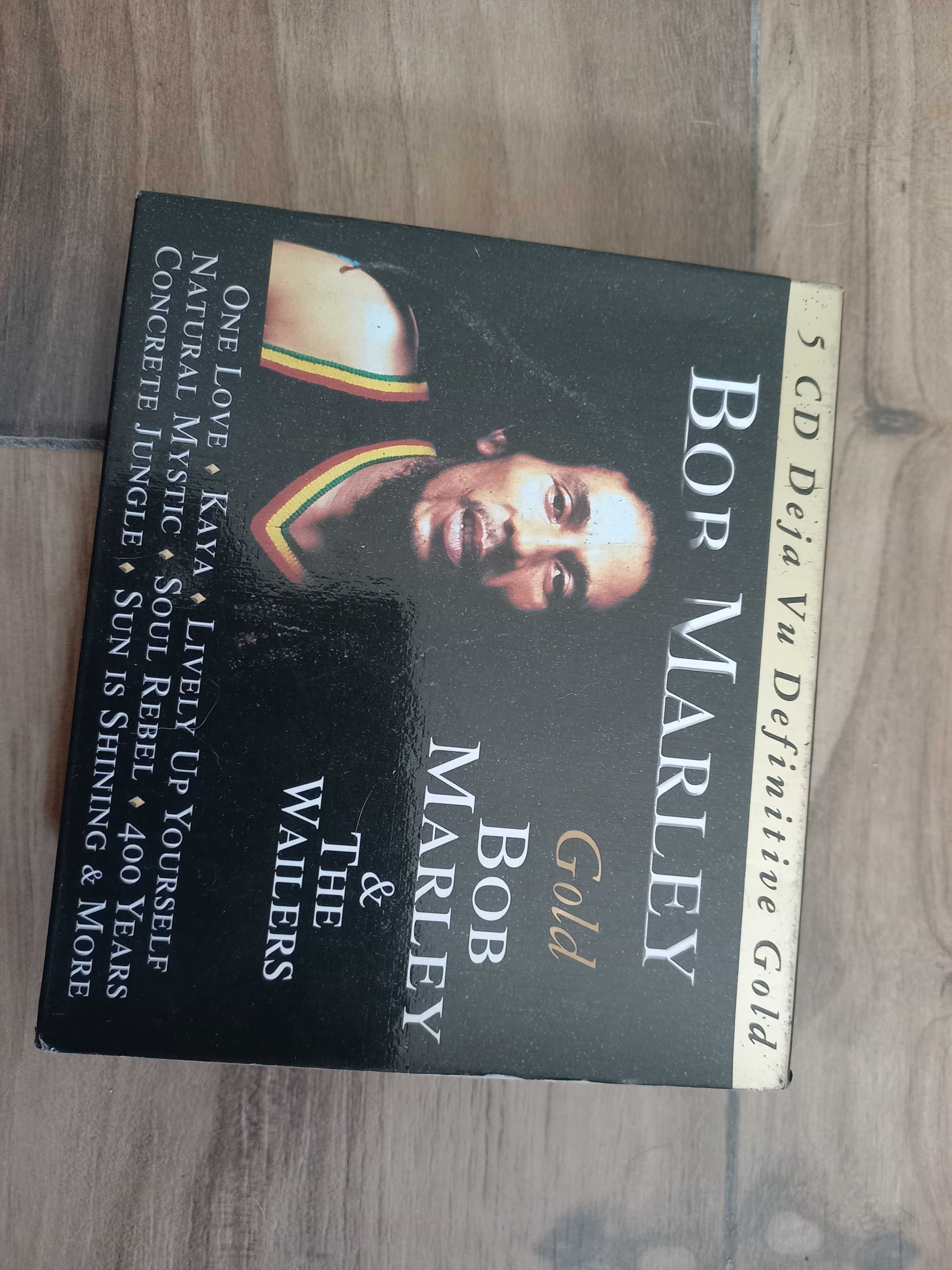 Gold Bob Marley and the wailers