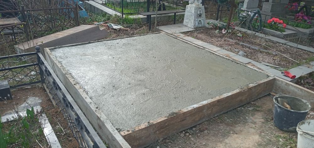 Заливка Бетонок на Кладбище