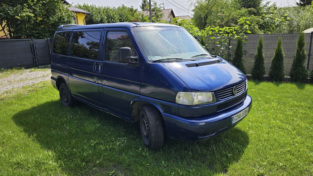 Volkswagen Transporter (T4)- 9 osobowy