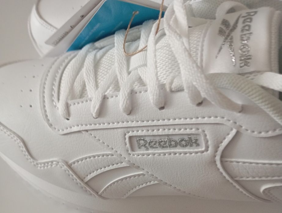 Damskie buty sportowe