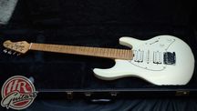 MUSIC MAN SILHOUETTE, 1996 rok, USA, gitara elektryczna