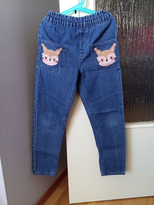 Spodnie dla dziewczynki 8-9 lat 134 cm na gumce