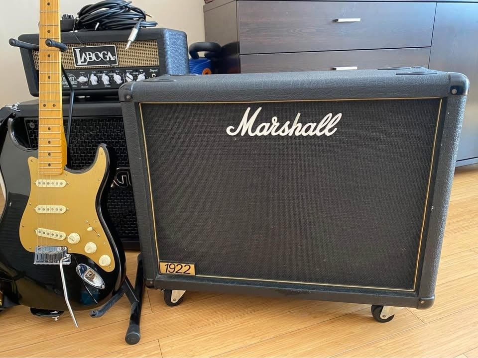 Kolumna gitarowa Marshall 2 x 12