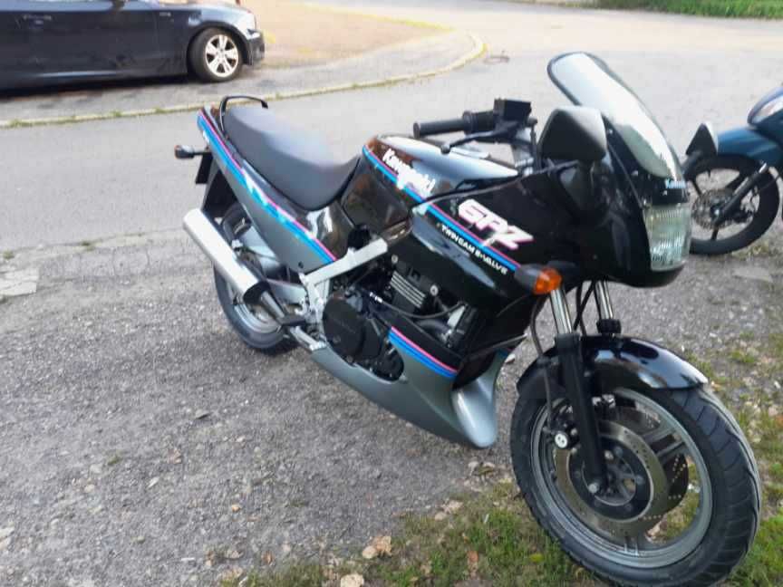 Kawasaki GPZ 500