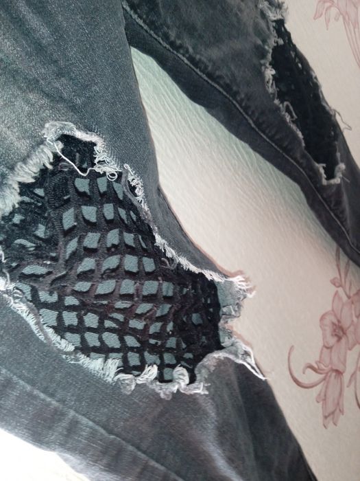 Продам джинсы в хорошем состоянии