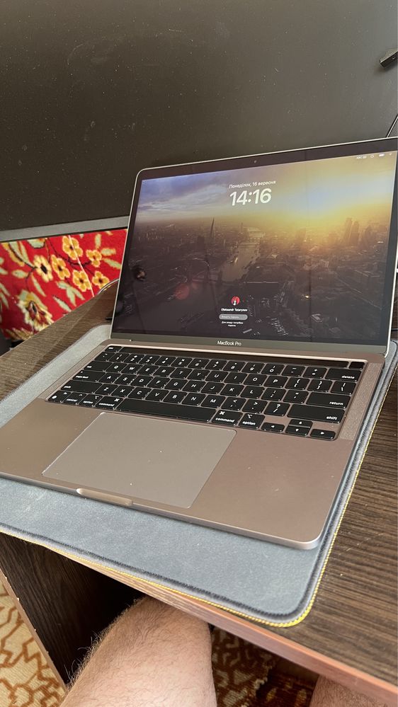 MacBook pro m2 13,3“ 2022
