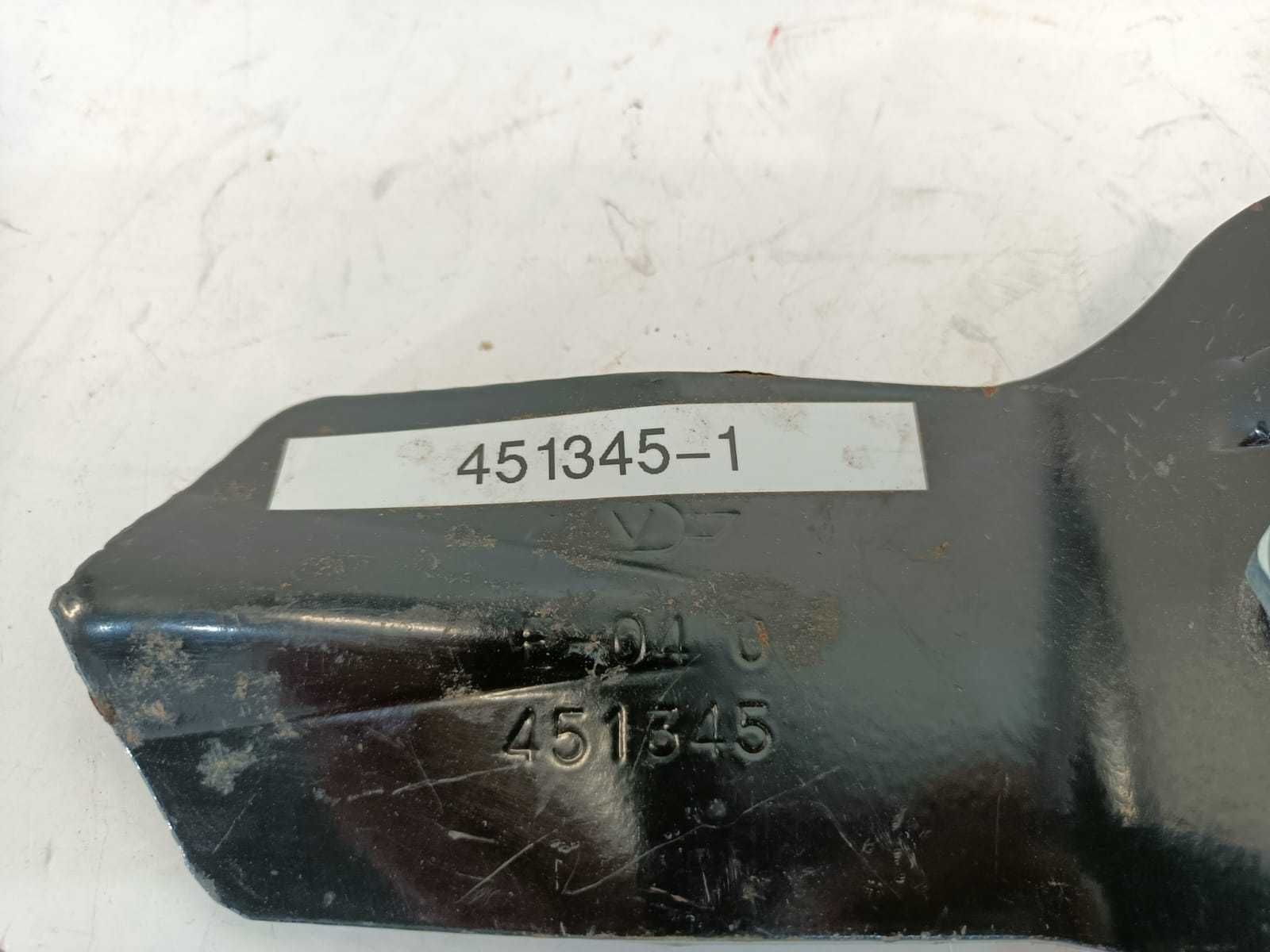 Skrobak blaszka płytka skrobaka grubera kultywatora Vaderstad 451345
