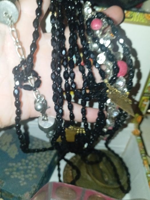 Dois colares vintage senhora