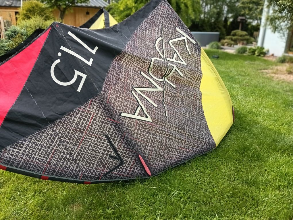 2 Latawce kite F-one Bandit 8 m + Bar Monolith 45 + Best Kahoona 11,5