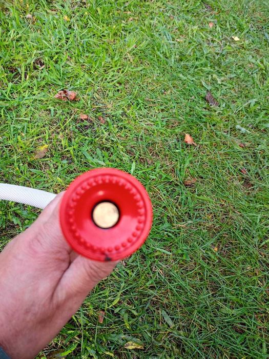 Wąż strażacki półsztywny z prądownicą - 28,70 mb.