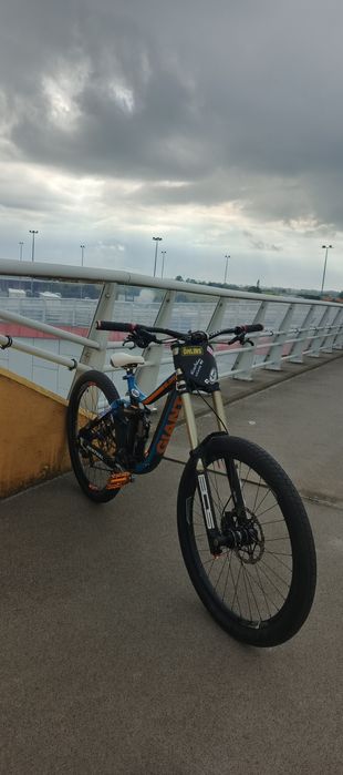 Giant glory 2 2015 M 27,5" DH (FR/STUNT/ENDURO/DIRT/DH)