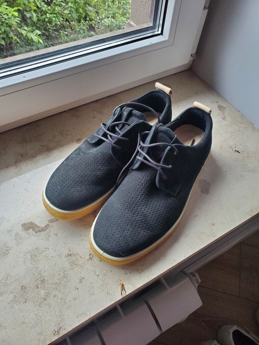 Продам кросівки ECCO!