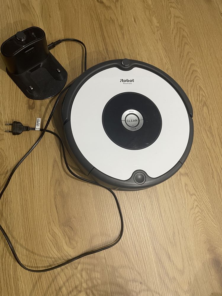 Irobot roomba odkurzacz sprzątający
