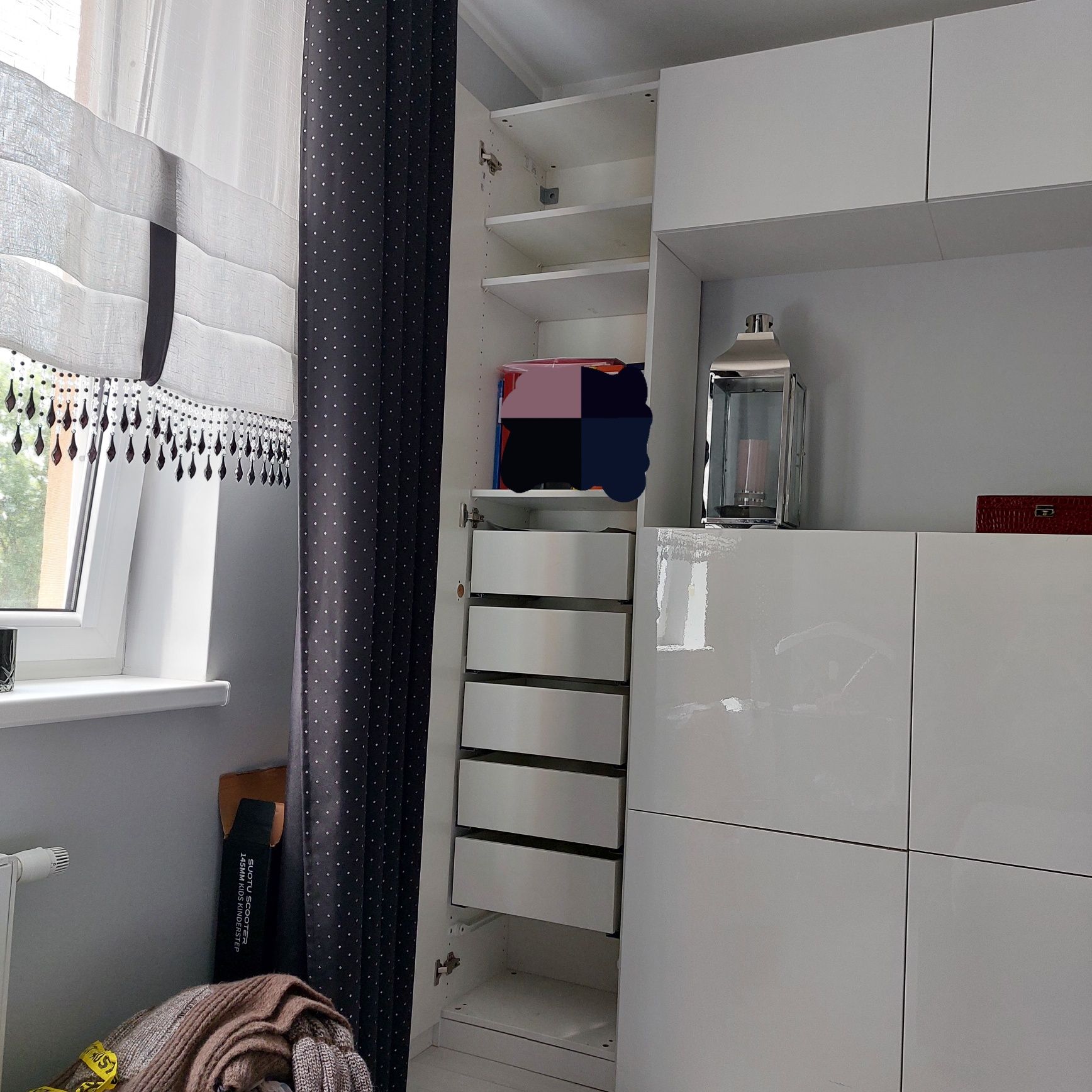 Słupek IKEA PAX.