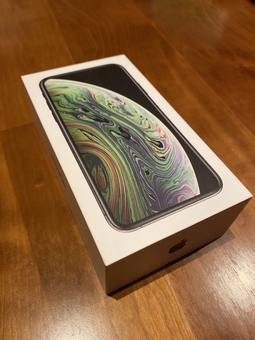 iPhone Xs, Silver, 64GB