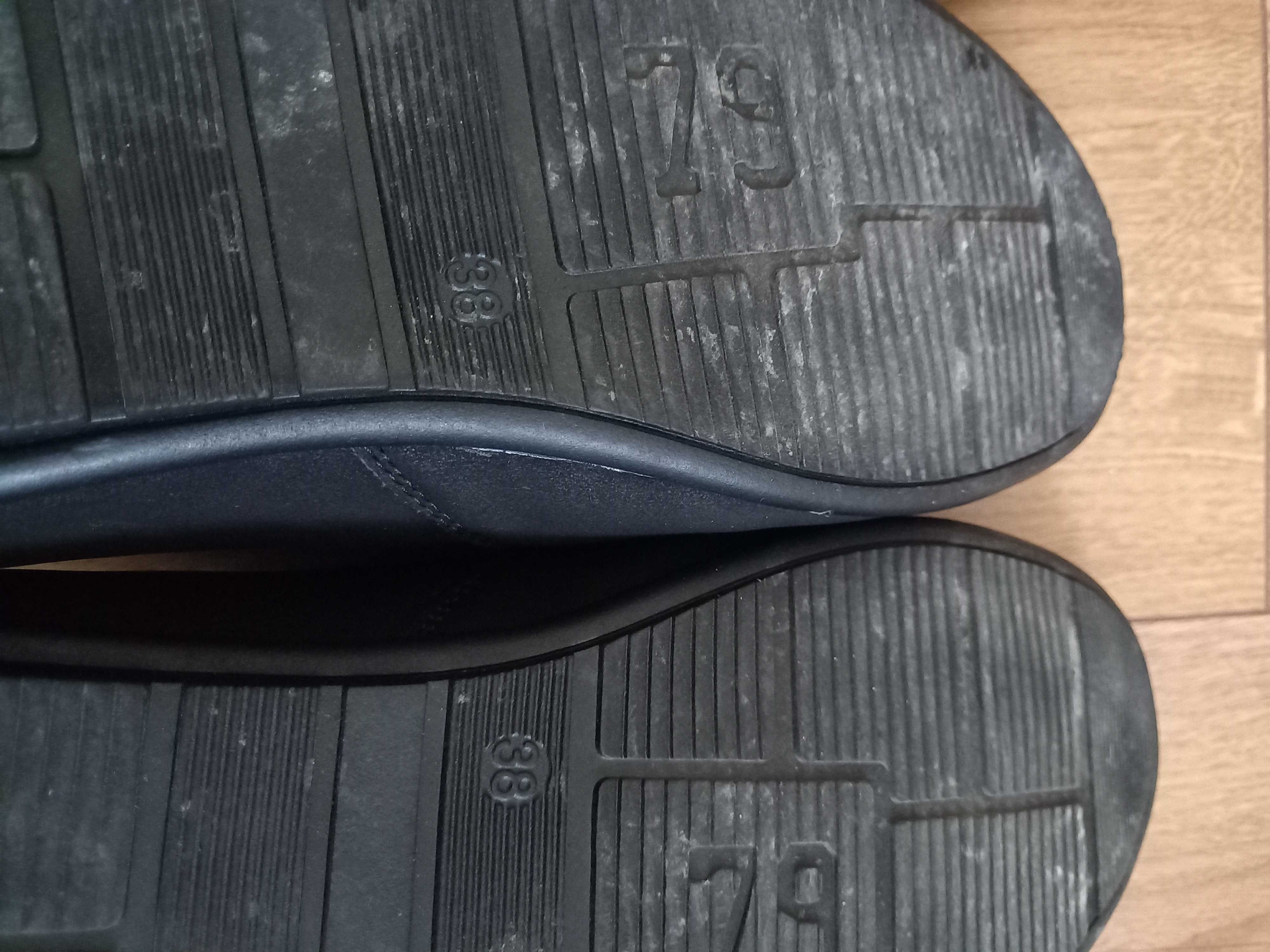 Czarne, eleganckie buty wizytowe, mokasyny Wojtyłko rozm 38