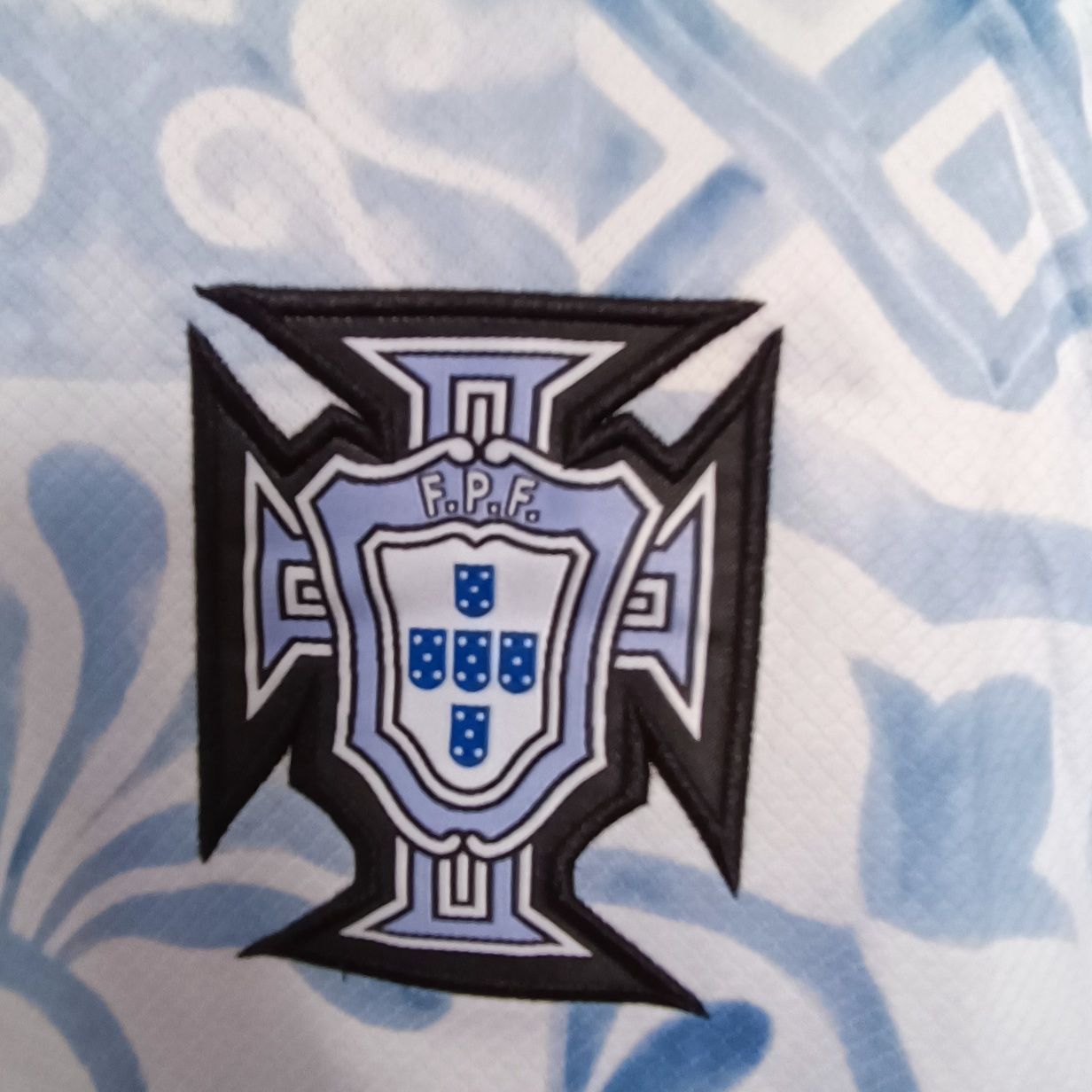 Camisola Portugal Louis Vuitton