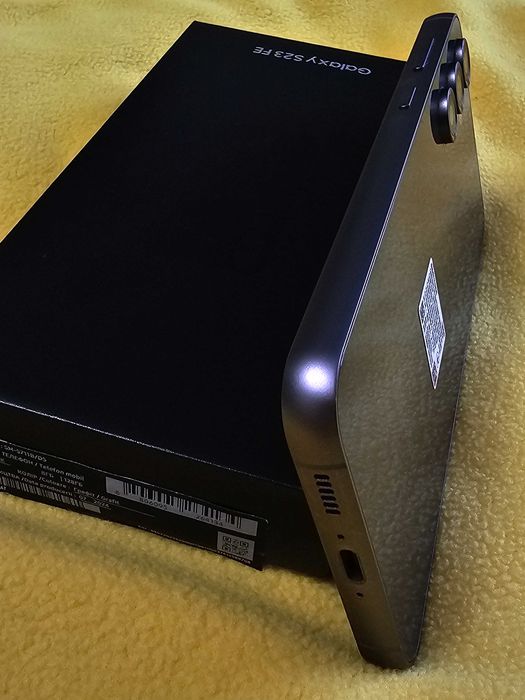 Samsung S23 FE. Офіційний, ідеальний стан