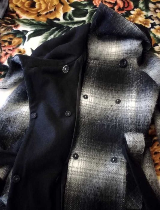 Серое Пальто клетчатое с шерстью на девочку пальто сіре на 155-164