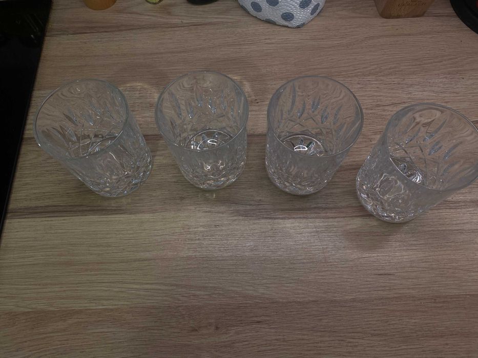 Zestaw 4 szklanek kryształowych