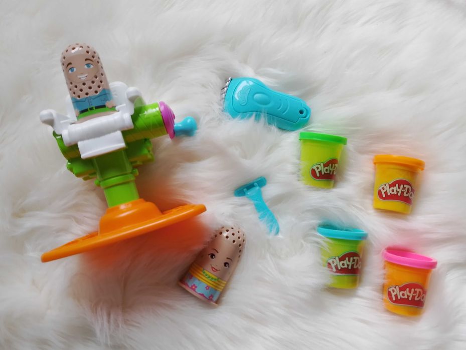 Ciastolina Play-doh fryzjer