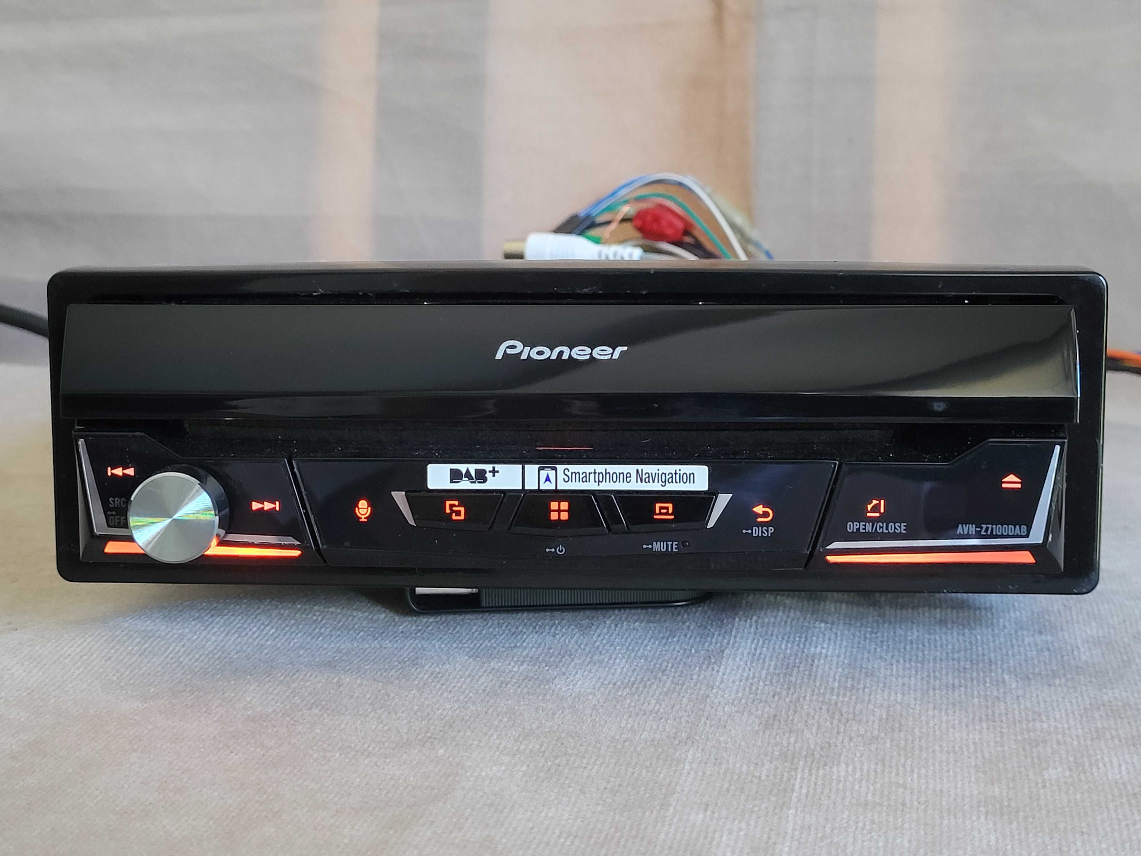 Pioneer AVH-Z7100DAB Bluetooth DVD/USB Android Auto CarPlay Komplet