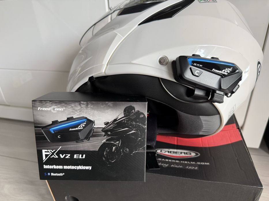 Kask szczękowy Caberg Duke II white metal rozmiar M plus intercom