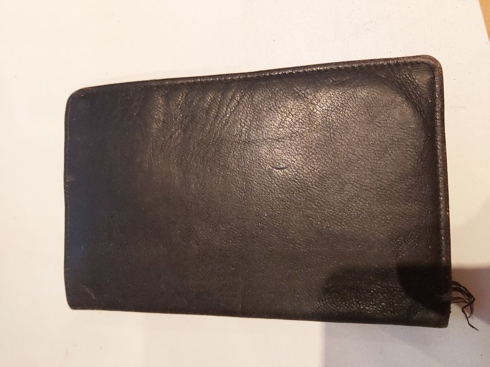 Stary skórzany portfel