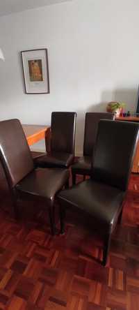 Conjunto de 4 cadeiras de jantar