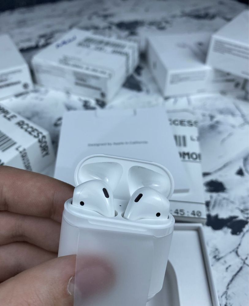 Навушники Aplle AirPods 2