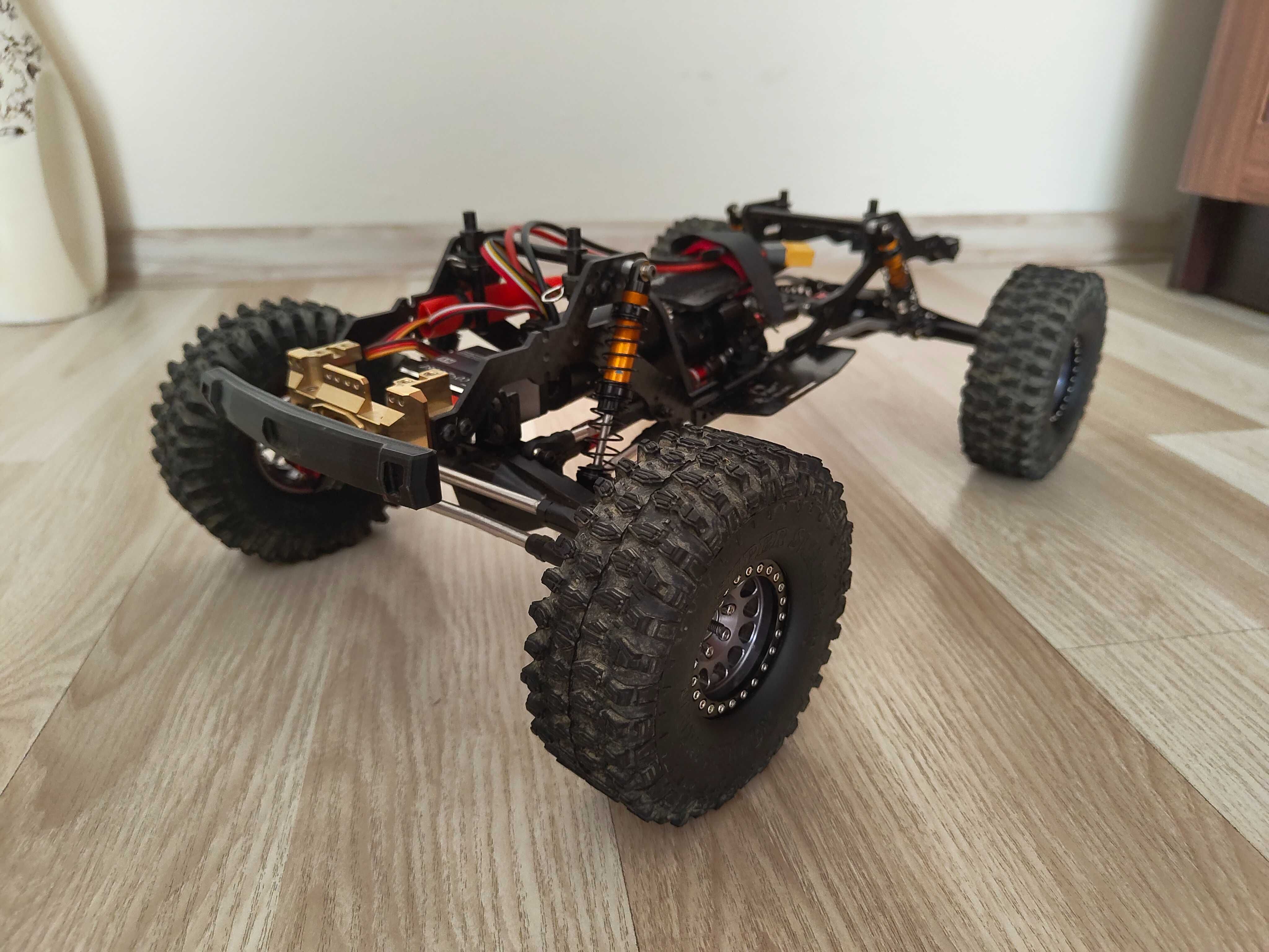 Rc crawler axial capra, traxxas w skali 1/10, duży zestaw