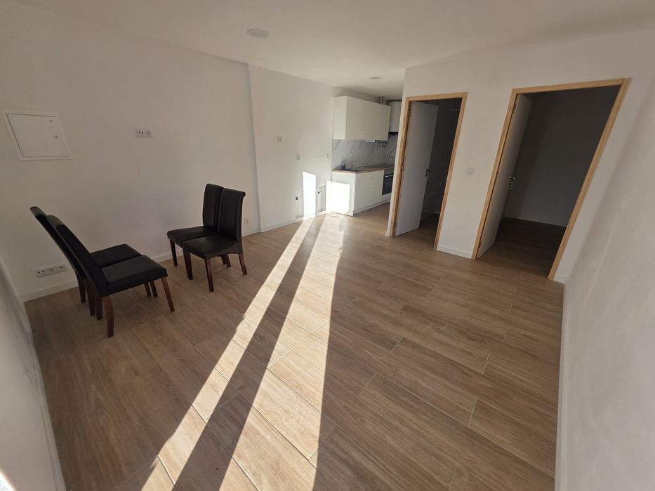 anexo / apartamento T2 despesas incluídas
