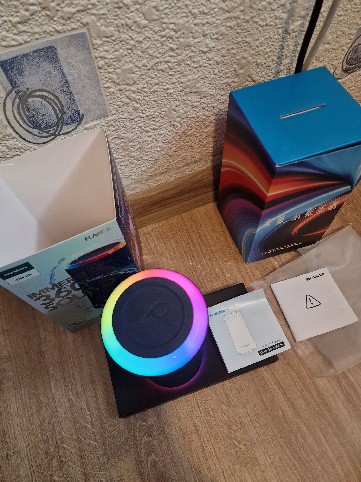 Bezprzewodowy glośnik 20W Soundcore Flare 2 unikat granat jak nowy