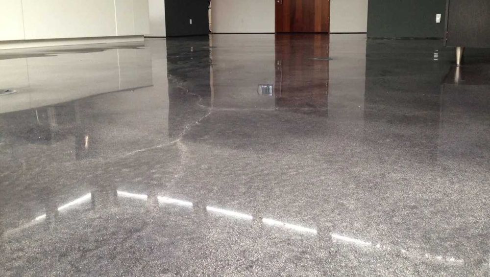 Beton polerowany w domu, mieszkaniu, garażu lub hali. Olsztyn!