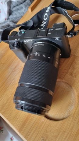 Продам об'єктив Sony SEL 55-210mm f/4,5-6,3, E-mount