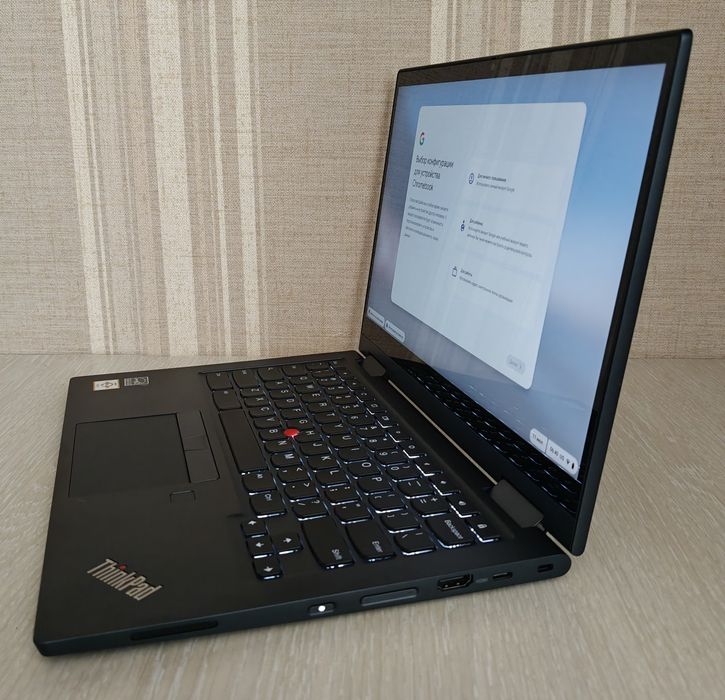 Lenovo ThinkPad C13 Yoga Chromebook 13,3" IPS, AMD 3150C, 4Gb RAM 32Gb