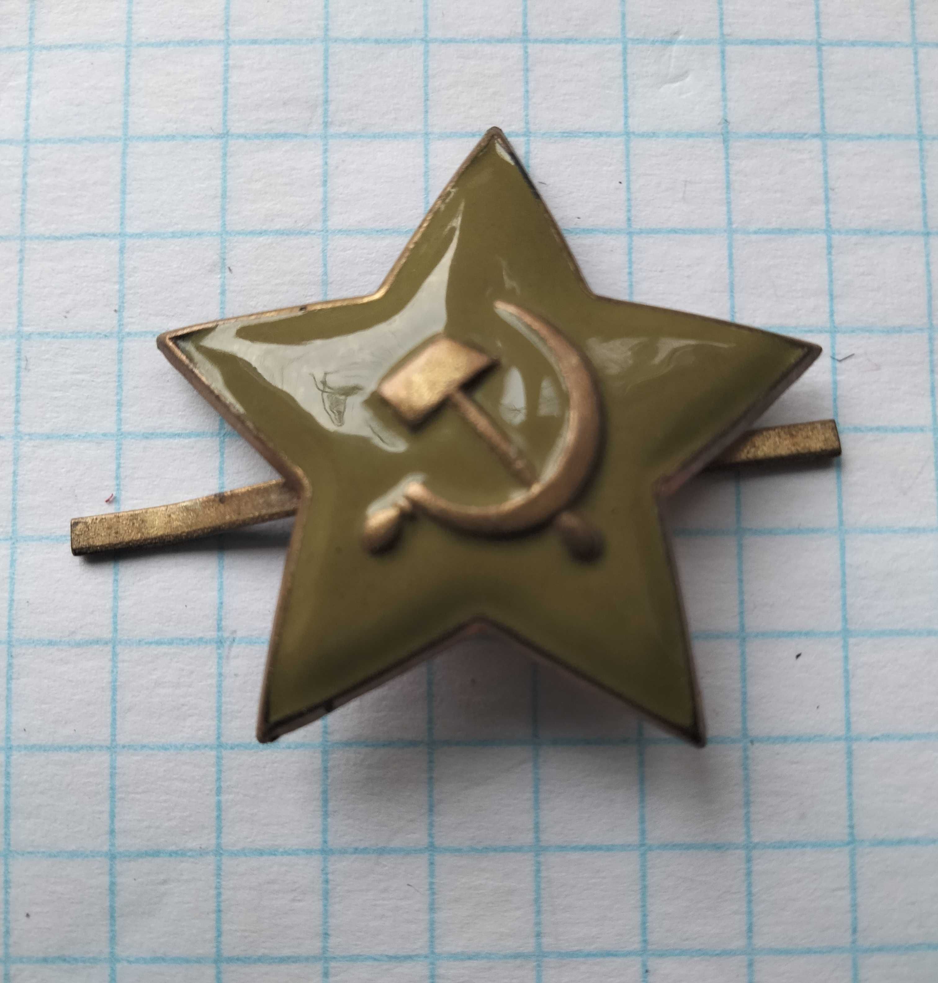 Околыши на берет та знаки різні