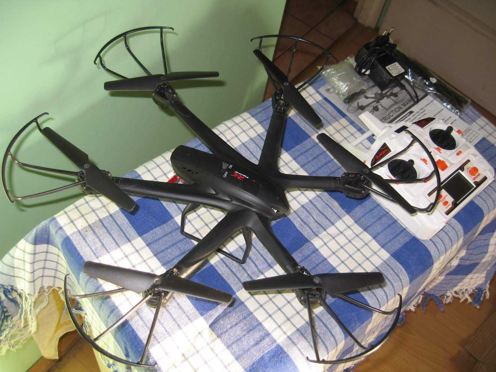 Dron RC zdalnie sterowany