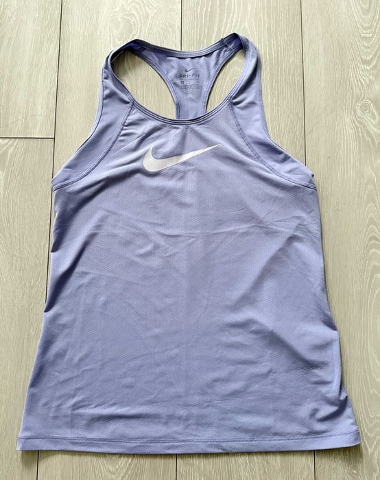 Damski top Nike do biegania, rozmiar S