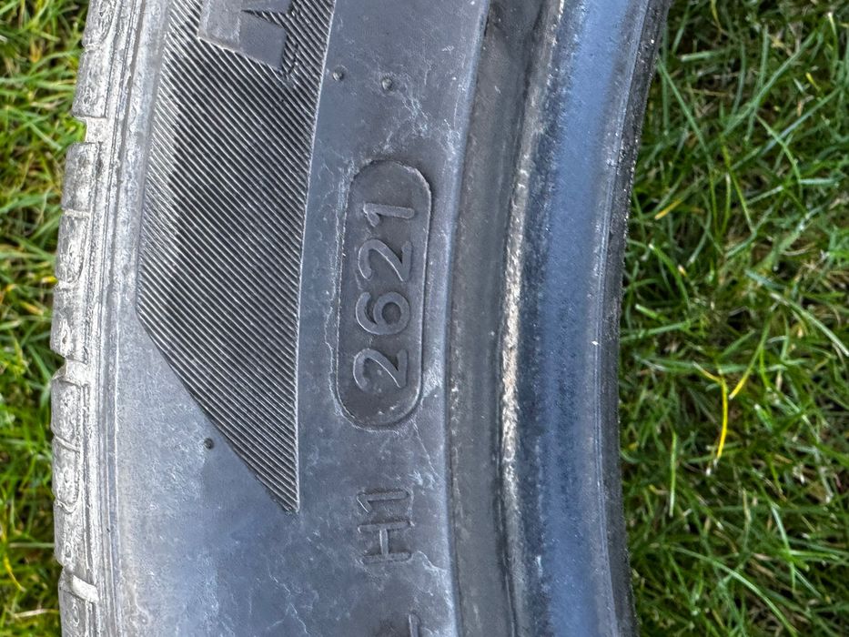 Opony całoroczne R18/40/245