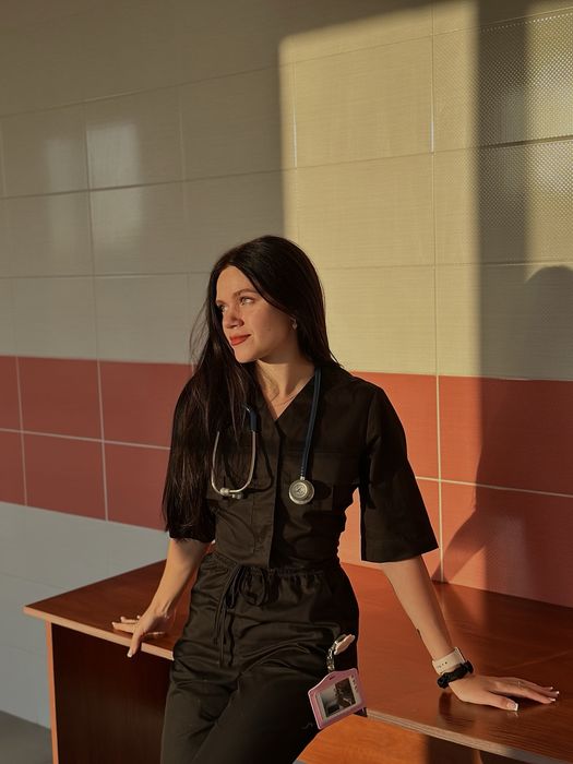 Хірургічний костюм в гарному стані