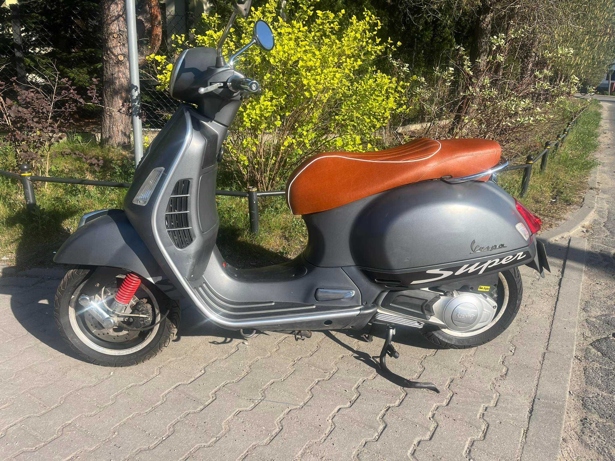 Piaggio Vespa GTS 125 Tania 8999zł Sprawna !!! Warszawa Mamy inne...