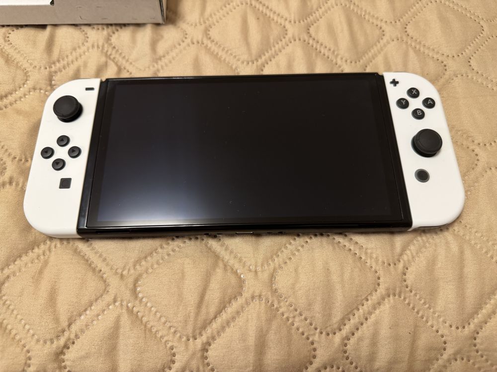 Nintedo Switch Oled + K€FІR + sd 256
