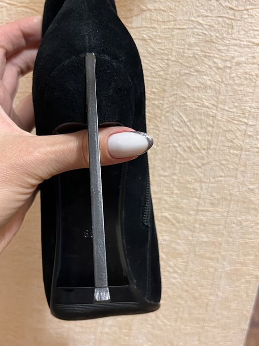 Ботильйони John Richmond