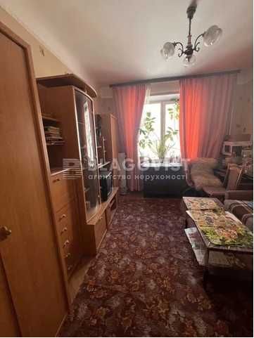Продаж! 3-к квартира в центрі! Сталінка, вул.Гончара Олеся, 79