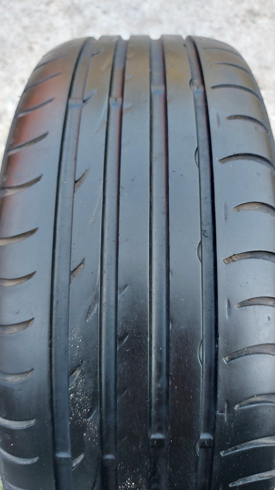 Продам шину 235/55 /17r 103w