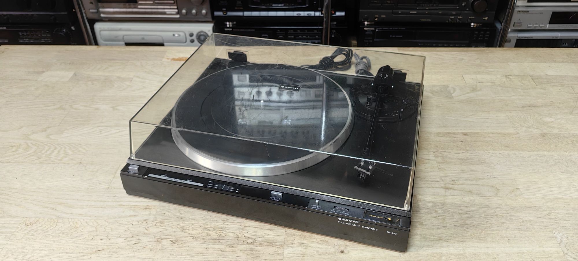 Вініловий програвач Sanyo TP 1400