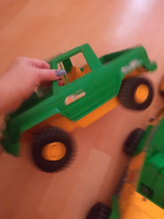 Машинки,дитячі іграшки,джип,трактор